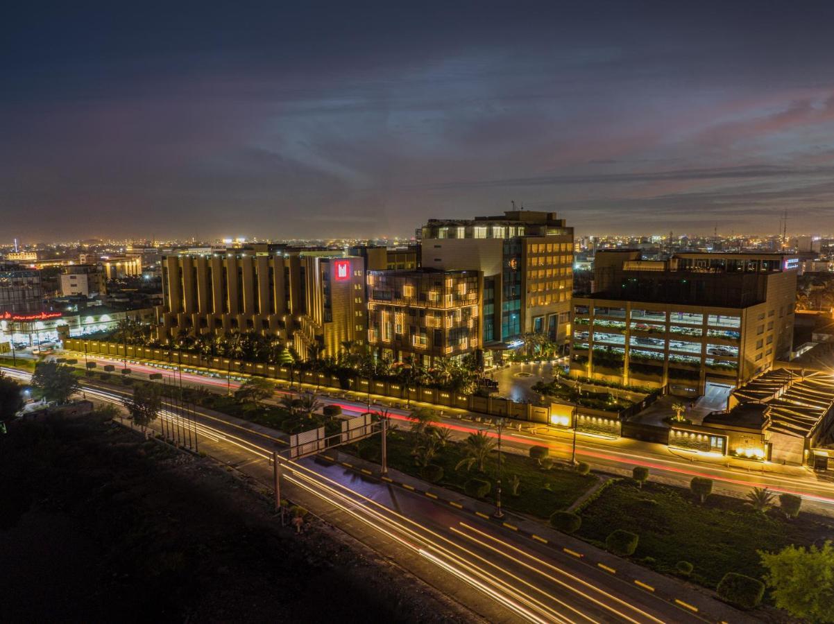 Grand Millennium Al Seef Basra Exteriér fotografie